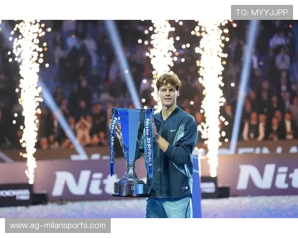 ATP总决赛震撼对决:辛纳与阿尔卡拉斯将战终极冠军