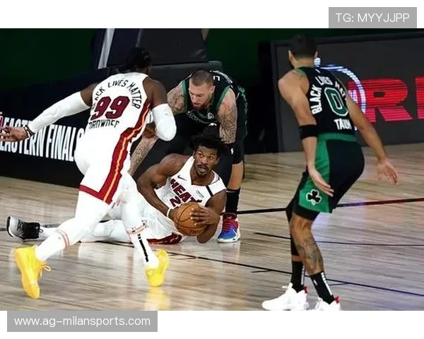 热火阵地战打出高质量回合稳定领先